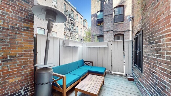 Building Photo - 43 Garden St