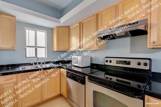 Building Photo - 2228 N 52nd St