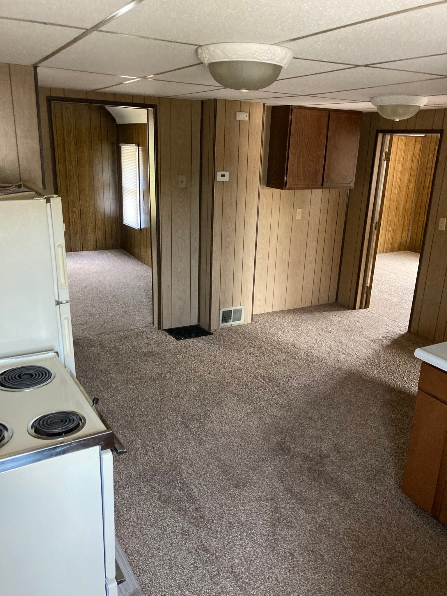 Building Photo - 101 Park St N