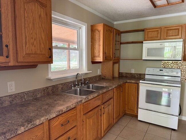 Building Photo - 92 Grey Fox Ln