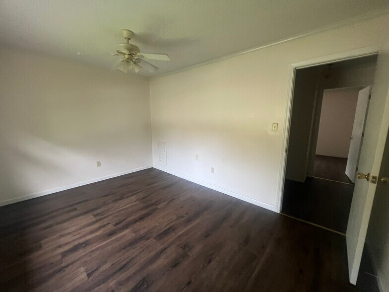 Bedroom 2 - 3202 Crestwood Dr