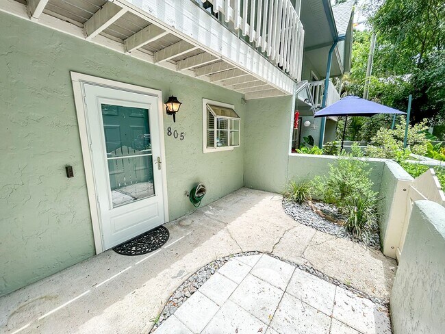 Building Photo - Pickwick Park #805 - Pet Friendly!