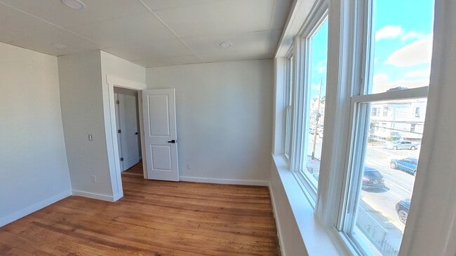 Room 1 - 17 Sheffield St