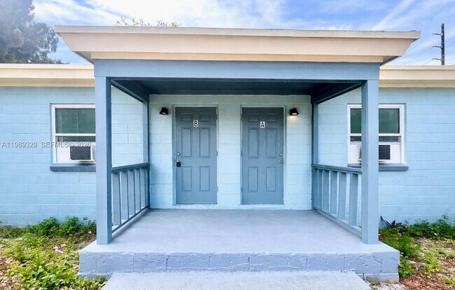 Building Photo - 1308 N 21st St