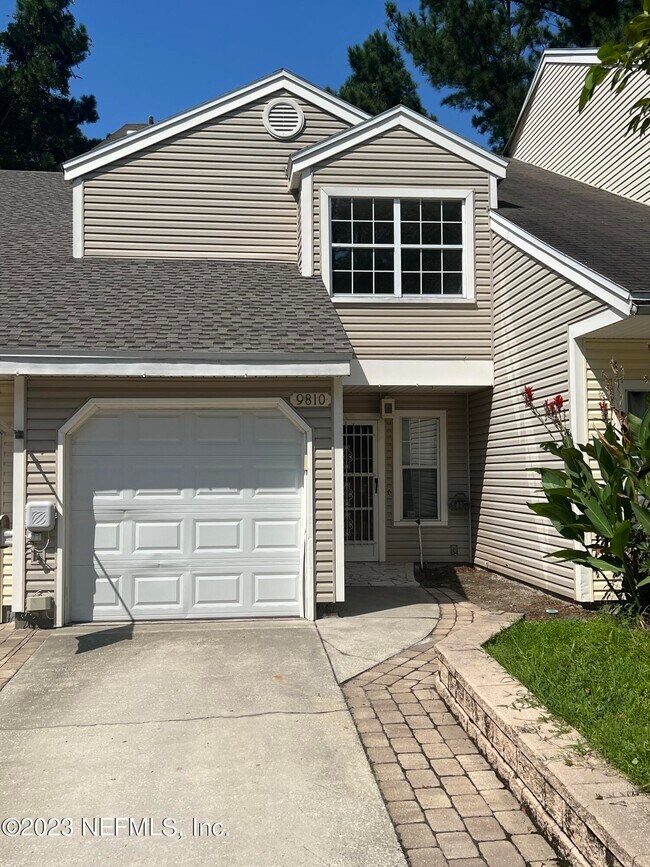 9810 Moorings Dr 9810 Moorings Dr Jacksonville FL 32257 Apartment