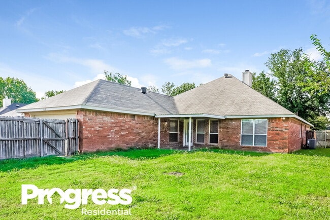 Building Photo - 7921 Wayne Way