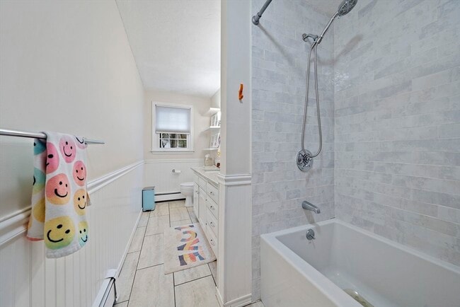 Building Photo - 20 Trayer Rd