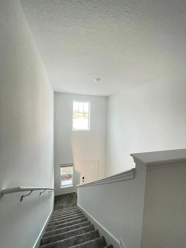 Building Photo - 3931 Willow Brk Dr
