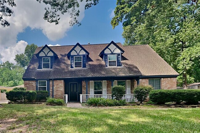 Primary Photo - 2206 Lakeville Dr
