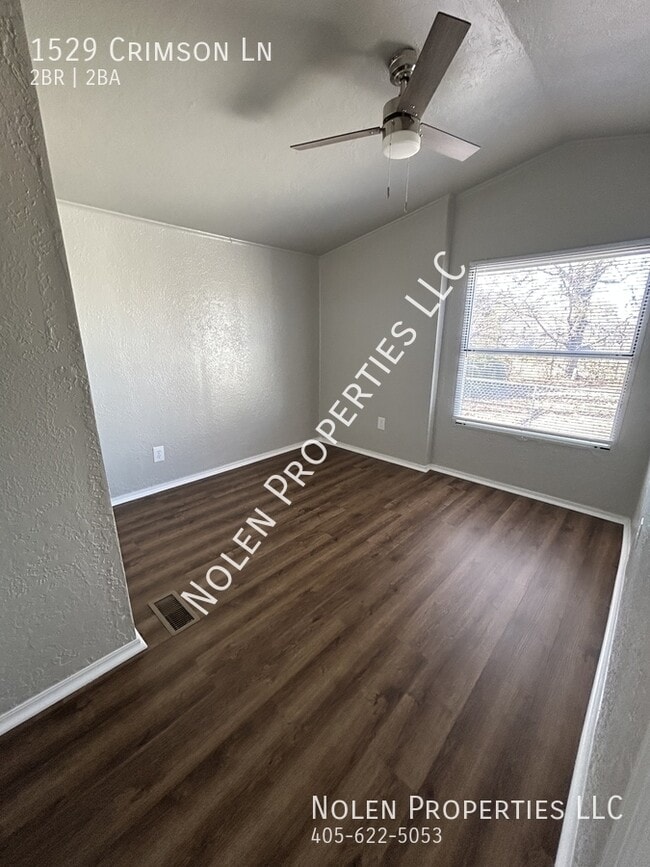 Building Photo - 1529 Crimson Ln