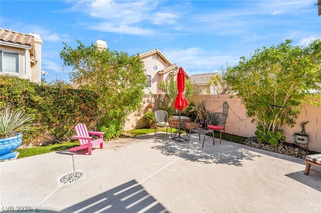 Building Photo - 9248 Evergreen Canyon Dr