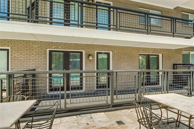 Building Photo - 7730 Meadow Park Dr