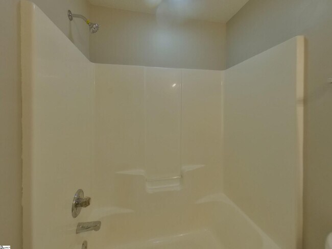 Building Photo - 430 Clark Glen Dr