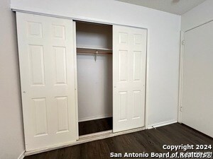 Building Photo - 6027 Walnut Mill Dr