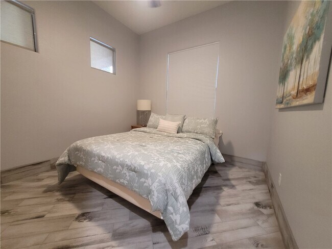 Building Photo - 3130 Fort Mojave Dr