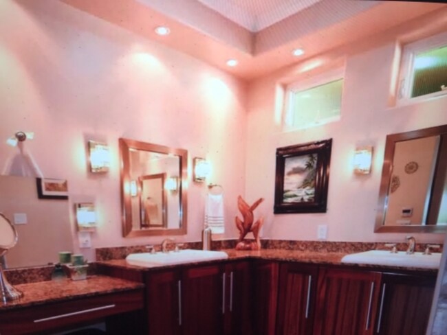 Building Photo - 595 Kumulani Dr