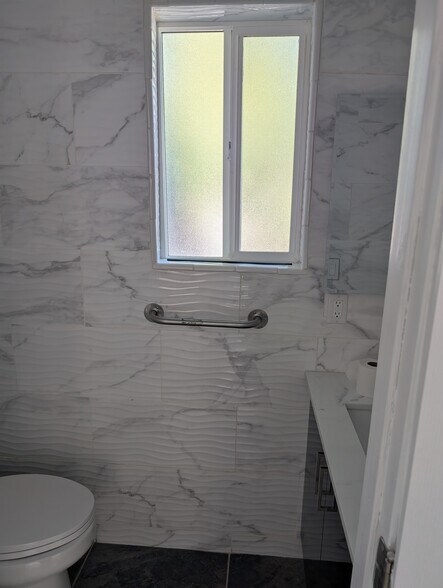First Floor Half Bathroom - 20229 Lorenzana Dr