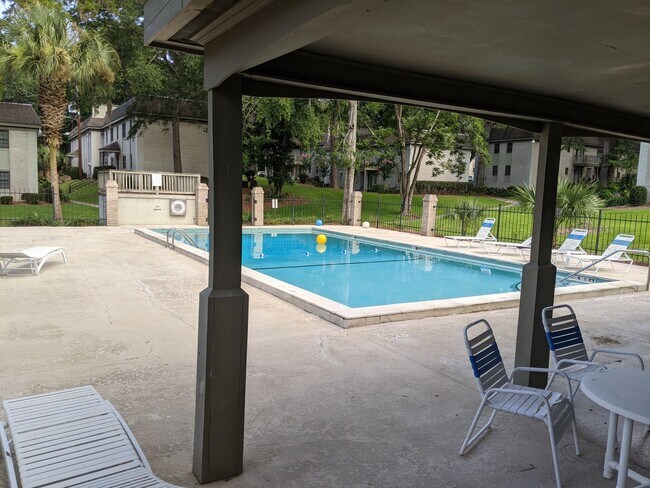 Building Photo - Charming 1 bed 1 bath apartment
