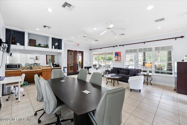 Building Photo - 11251 Campfield Dr