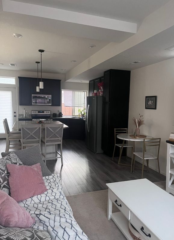 Building Photo - 10225 Yampa Ct