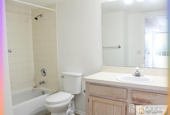 Building Photo - 1201 Plymouth Rd