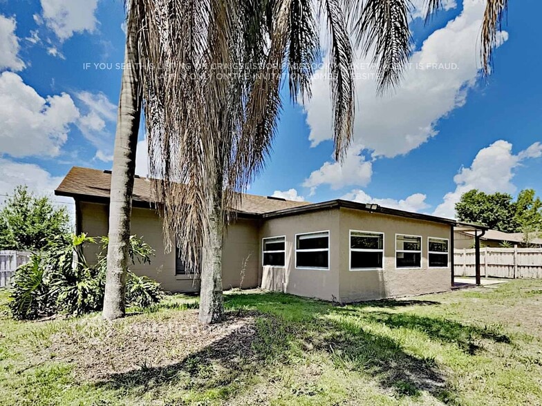 Building Photo - 952 Delano Ct