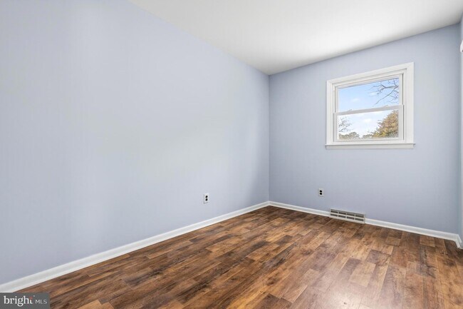 Building Photo - 202 Manahawkin Trail