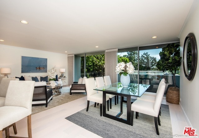 Livingroom - 2222 Avenue of the Stars
