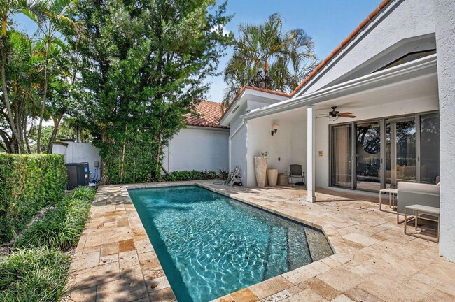 Building Photo - 5850 NW 21st Ave