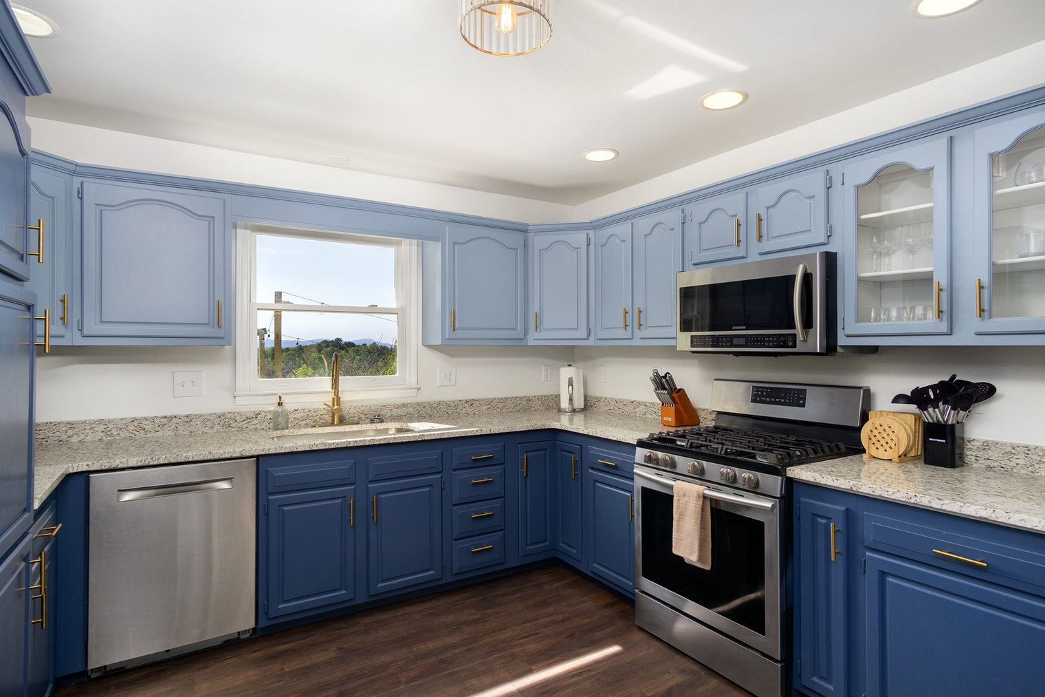 Building Photo - 54 Hyder Ln