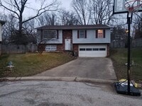 Building Photo - Beautiful Family Home