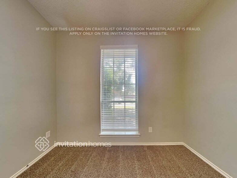 Building Photo - 8250 Cripple Creek Dr