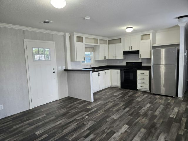 Building Photo - 1311 US-92