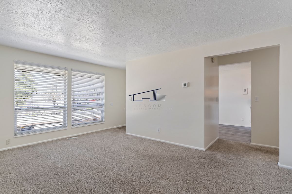 Building Photo - 4850 S 350 E