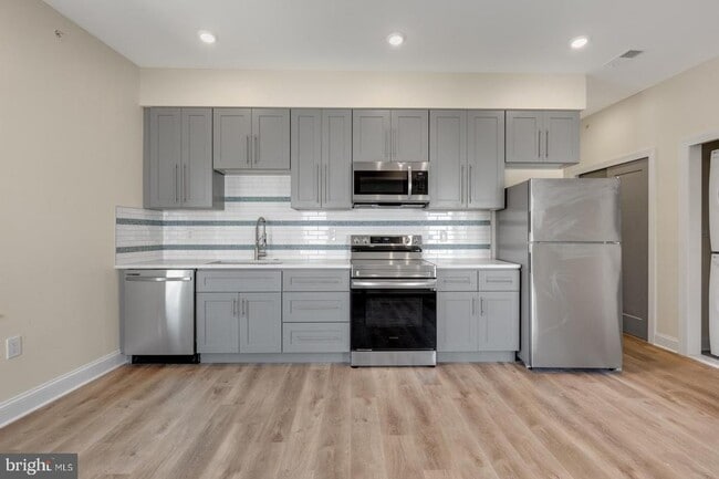 Building Photo - 511 Gorgas Ln