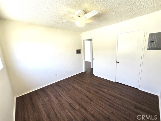 Building Photo - 123 W Lomita Ave