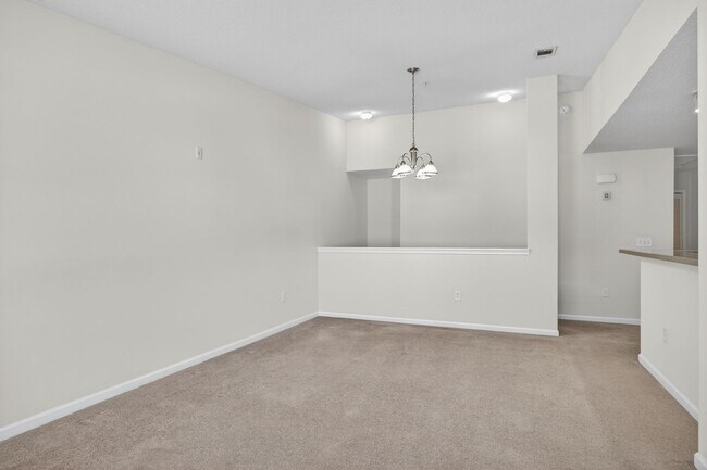 Building Photo - 13792 Herons Landing Way