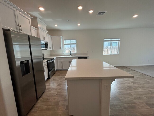 Building Photo - 931 Grimsby Ln
