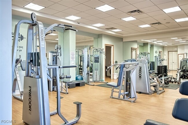 Building Photo - 2104 W First St