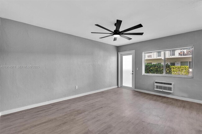 Building Photo - 9200 E Bay Harbor Dr