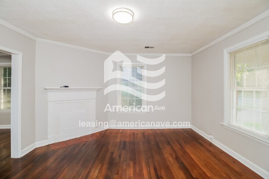 Building Photo - 1213 Campbell St