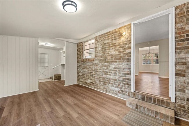 Building Photo - 3/2 with 1/1 In Law Suite in  Heritage Farms Orange Park South