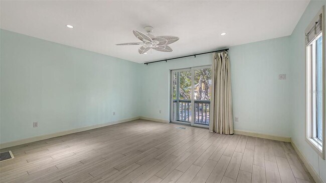 Building Photo - 5310 Hidden Harbor Rd