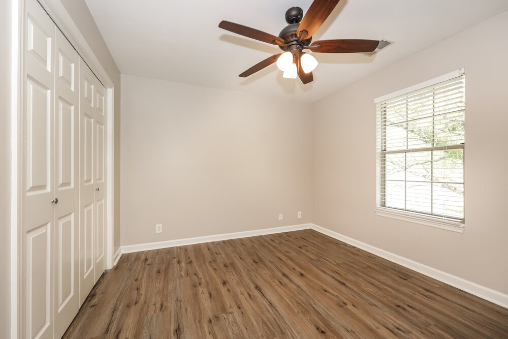 Building Photo - 6536 Broken Bow Dr