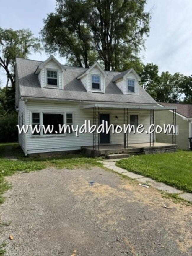 Building Photo - 3431 Raymond Ave