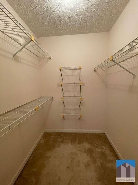 Building Photo - 2273 Windland Dr