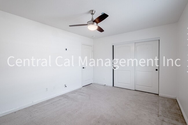 Building Photo - 5 Bedroom/3 Bath Home with Paid Solar System - $3095 Per month!