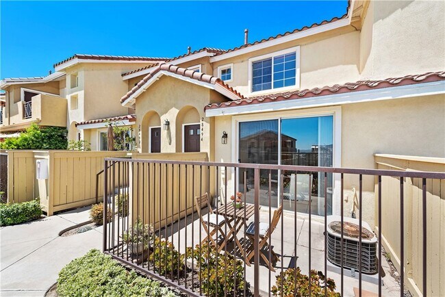Building Photo - 28494 Sassetta Way
