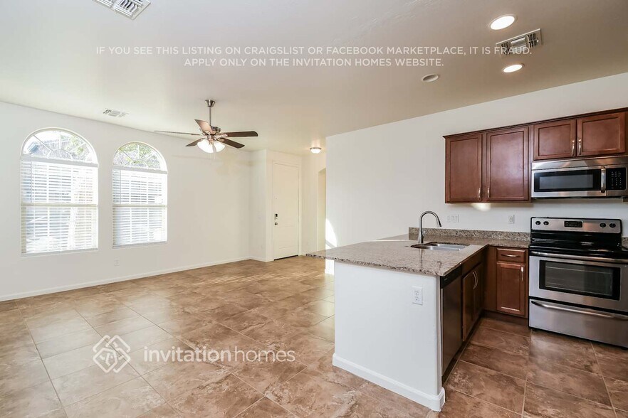 Building Photo - 3386 E Liberty Ln