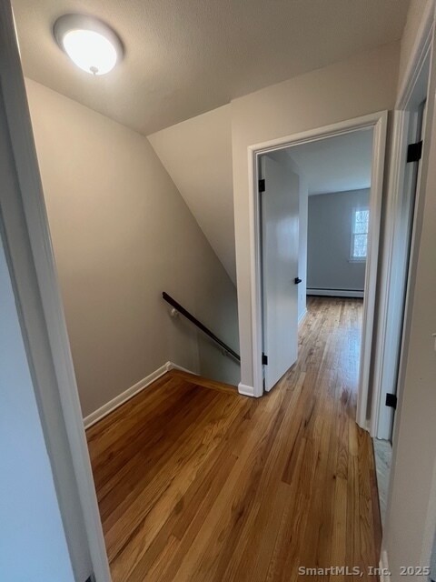 Building Photo - 79 Beths Ave